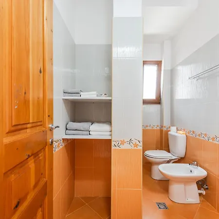 Aparthotel Titi's