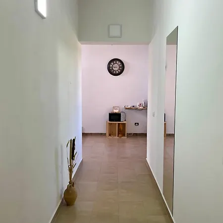 アパートホテル Titi's Škalngur