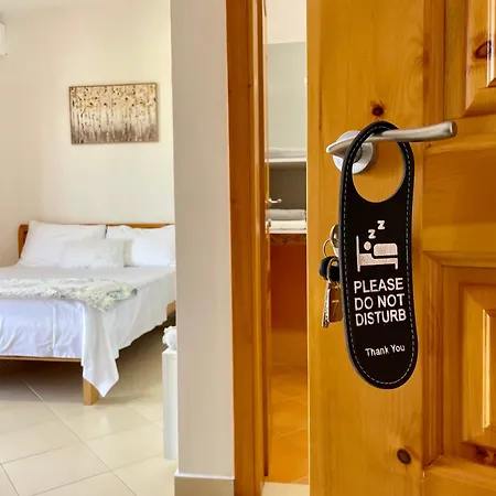 Apartmanhotel Titi's